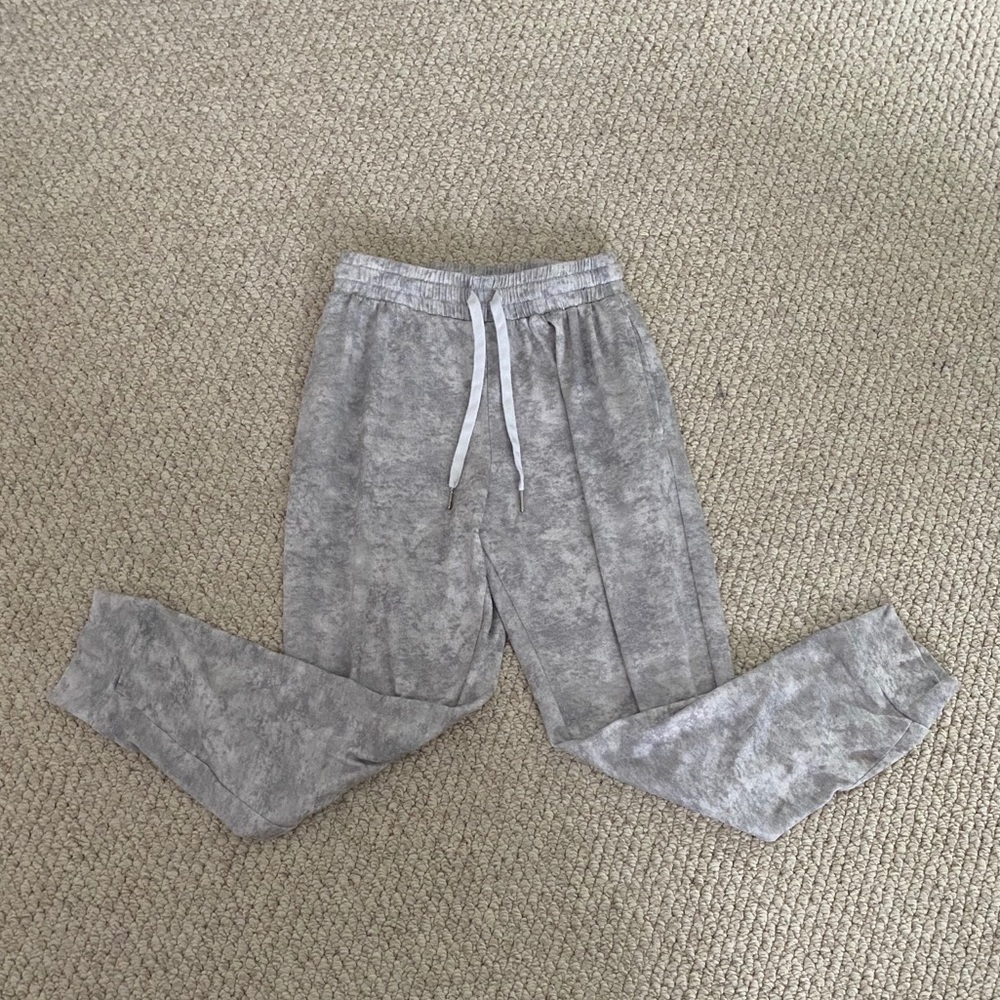 thin joggers